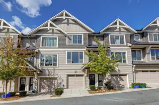 Photo 1: 199 3105 DAYANEE SPRINGS Boulevard in Coquitlam: Westwood Plateau Townhouse for sale in "WHITETAIL LANE" : MLS®# R2817158
