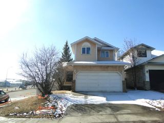 Photo 3: 121 Shawfield Road SW in Calgary: Shawnessy Detached for sale : MLS®# A1198282