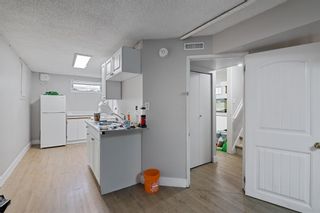 Photo 17: 3909 & 3911 10 Avenue SW in Calgary: Rosscarrock Full Duplex for sale : MLS®# A2053668
