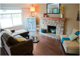 Photo 2: 326 AVALON Drive in Port Moody: North Shore Pt Moody House for sale : MLS®# V1061668
