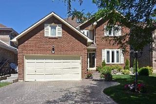 Photo 1: 14 Camborne Court in Markham: Unionville House (2-Storey) for sale : MLS®# N2839320