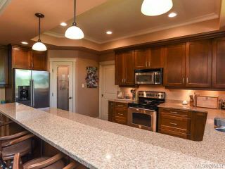 Photo 5: 2375 WALBRAN PLACE in COURTENAY: CV Courtenay East House for sale (Comox Valley)  : MLS®# 705034