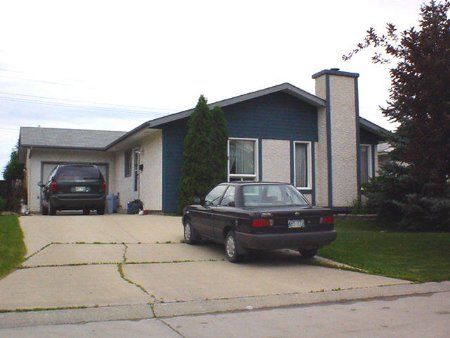 Main Photo: 51 Blackwater Bay: Residential for sale (South St. Vital) 