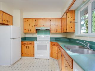 Photo 6: 3941 Oakdale Pl in Saanich: SE Mt Doug Single Family Residence for sale (Saanich East)  : MLS®# 964236