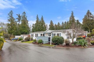 Main Photo: 713 2779 Stautw Rd in Central Saanich: CS Hawthorne Manufactured Home for sale : MLS®# 865516