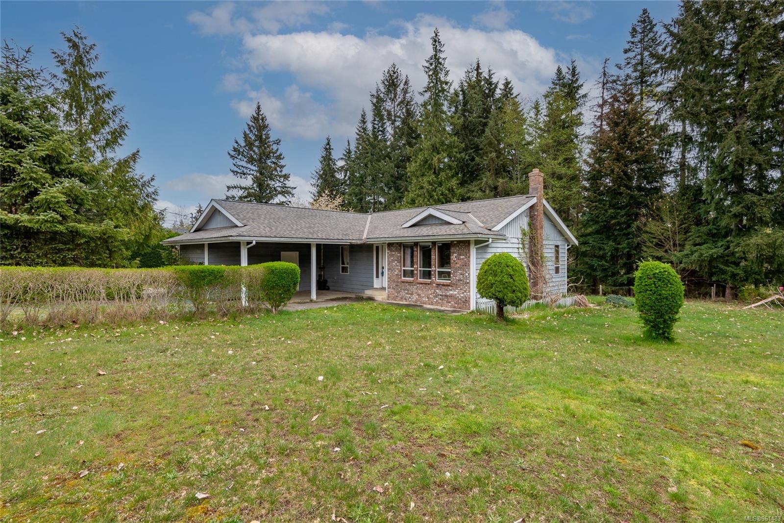 4228  Enquist Rd, Campbell River