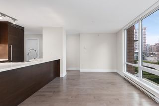 Photo 3: 602 535 SMITHE Street in Vancouver: Downtown VW Condo for sale in "DOLCE" (Vancouver West)  : MLS®# R2837840