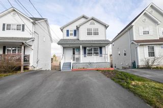 Photo 2: 16 Victoria Drive in Lower Sackville: 25-Sackville Residential for sale (Halifax-Dartmouth)  : MLS®# 202108652
