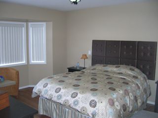 Photo 10: 4839 Uplands Drive in Kamloops: Barnhartvale House for sale : MLS®# 107438