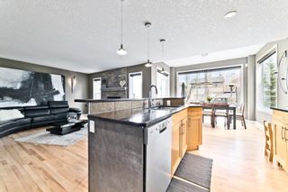 Photo 8: 32 Cougar Ridge Link SW in Calgary: Cougar Ridge Detached for sale : MLS®# A1219383