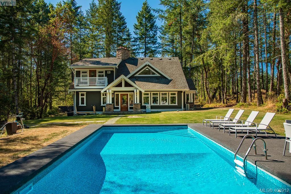 Main Photo: 3220 Eagles Lake Rd in VICTORIA: Hi Eastern Highlands House for sale (Highlands)  : MLS®# 812574