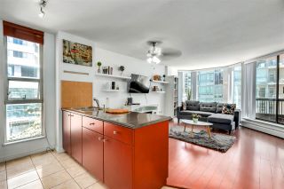 Photo 2: 701 1333 HORNBY Street in Vancouver: Downtown VW Condo for sale in "ARCHOR POINT" (Vancouver West)  : MLS®# R2589861