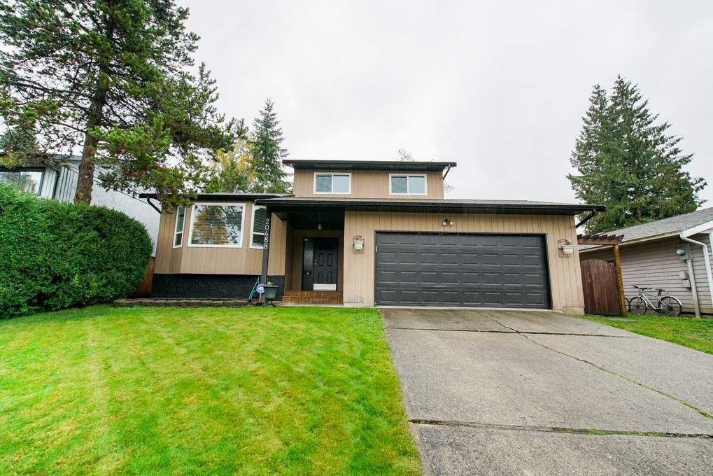 Main Photo: 20488 88A Avenue in Langley: Walnut Grove House for sale : MLS®# R2325772