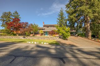 Photo 1: 1011 Thunderbird Dr in Nanaimo: Na Central Nanaimo House for sale : MLS®# 877892