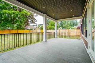 Photo 3: 686 PORTER Street in Coquitlam: Central Coquitlam House for sale : MLS®# R2411831