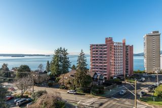 Photo 21: 604 2187 BELLEVUE Avenue in West Vancouver: Dundarave Condo for sale in "SURFSIDE TOWERS" : MLS®# R2651881