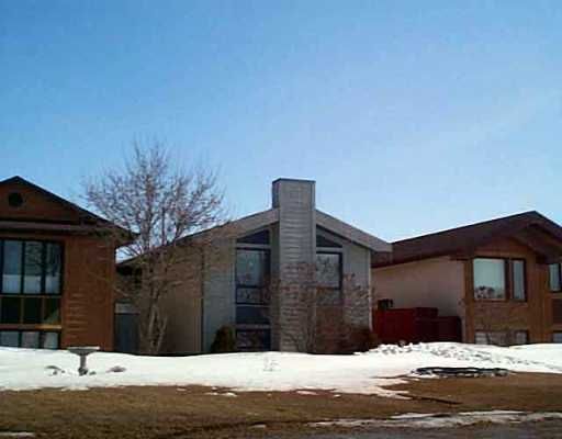 Main Photo: 1833 PLESSIS Road in WINNIPEG: Transcona Single Family Detached for sale (North East Winnipeg)  : MLS®# 2503622