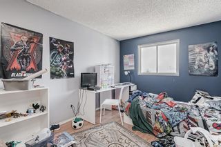 Photo 10: 51 Riverbirch Crescent SE in Calgary: Riverbend Detached for sale : MLS®# A2050078