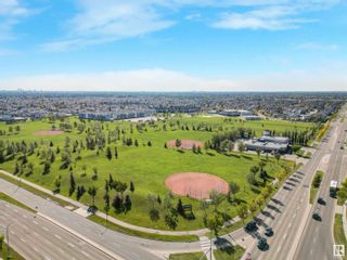 Photo 10: 8037 166A Avenue in Edmonton: Zone 28 House Half Duplex for sale : MLS®# E4357600