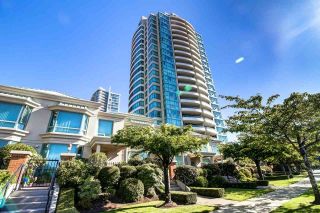 Main Photo: 1302 6659 SOUTHOAKS Crescent in Burnaby: Highgate Condo for sale (Burnaby South)  : MLS®# R2735900