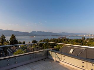 Photo 1: 4563 W 2ND Avenue in Vancouver: Point Grey House for sale (Vancouver West)  : MLS®# R2837709