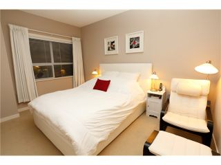Photo 5: 410 5885 IRMIN Street in Burnaby: Metrotown Condo for sale (Burnaby South)  : MLS®# V914594