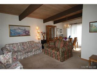 Photo 3: 4211 Panorama Dr in VICTORIA: SE High Quadra House for sale (Saanich East)  : MLS®# 666369