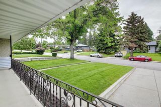 Photo 4: 29 CALANDAR Road NW in Calgary: Collingwood Detached for sale : MLS®# C4304918