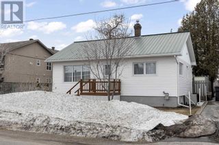 Photo 3: 11 Edison AVE in Sault Ste. Marie: House for sale : MLS®# SM230672