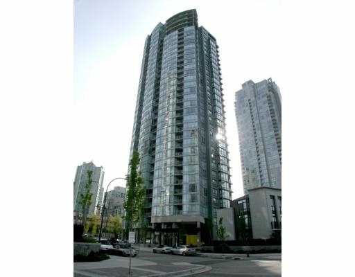 FEATURED LISTING: 3306 1438 RICHARDS ST Vancouver