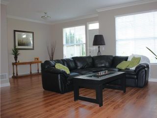 Photo 3: 36 11720 COTTONWOOD Drive in Maple Ridge: Cottonwood MR Townhouse for sale in "COTTONWOOD GREEN" : MLS®# V960971