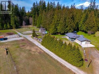 Photo 7: 4609 CLARIDGE ROAD in Powell River: House for sale : MLS®# 17239