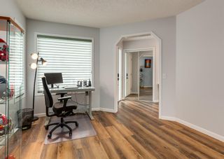 Photo 6: 92 Riverview Mews SE in Calgary: Riverbend Detached for sale : MLS®# A2031929