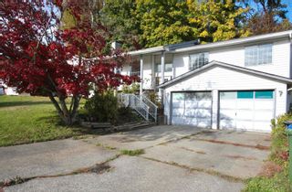 Photo 2: 32955 MALAHAT Place in Abbotsford: Central Abbotsford House for sale : MLS®# R2829076