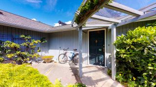 Photo 18: 5824 MEDUSA Street in Sechelt: Sechelt District House for sale in "DOWNTOWN" (Sunshine Coast)  : MLS®# R2458155