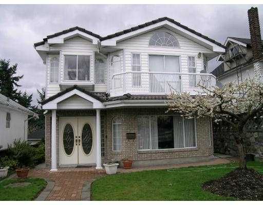 Main Photo: 2047 E 4TH AV in Vancouver: Grandview VE House for sale (Vancouver East)  : MLS®# V583192