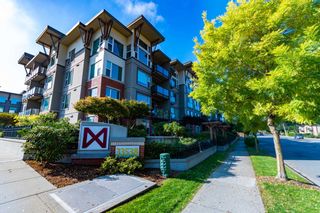 Photo 1: 306 33538 MARSHALL Road in Abbotsford: Central Abbotsford Condo for sale in "The Crossing" : MLS®# R2792101