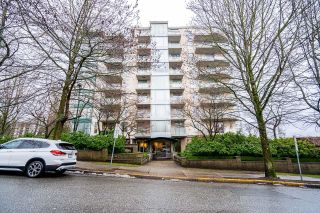 Photo 2: 503 588 16TH Street in West Vancouver: Ambleside Condo for sale in "The Tides" : MLS®# R2843974