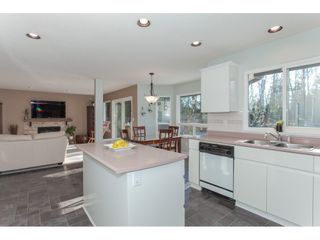 Photo 11: 10635 CHESTNUT Place in Surrey: Fraser Heights House for sale in "Glenwood" (North Surrey)  : MLS®# R2338110