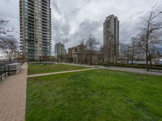 Photo 16: TH3 2355 MADISON Avenue in Burnaby: Brentwood Park Townhouse for sale in "OMA" (Burnaby North)  : MLS®# R2149586