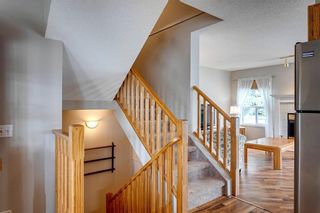 Photo 16: 33 SILVERGROVE Close NW in Calgary: Silver Springs Row/Townhouse for sale : MLS®# C4300784