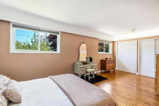 Photo 16: 1236 Effingham St in Esquimalt: Es Rockheights Single Family Residence for sale : MLS®# 968590