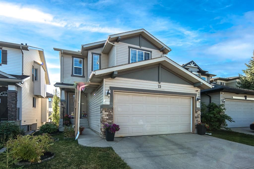 Main Photo: 73 Everoak Circle SW in Calgary: Evergreen Detached for sale : MLS®# A2005699