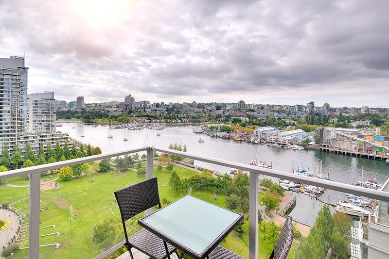 FEATURED LISTING: 1806 - 638 BEACH Crescent Vancouver