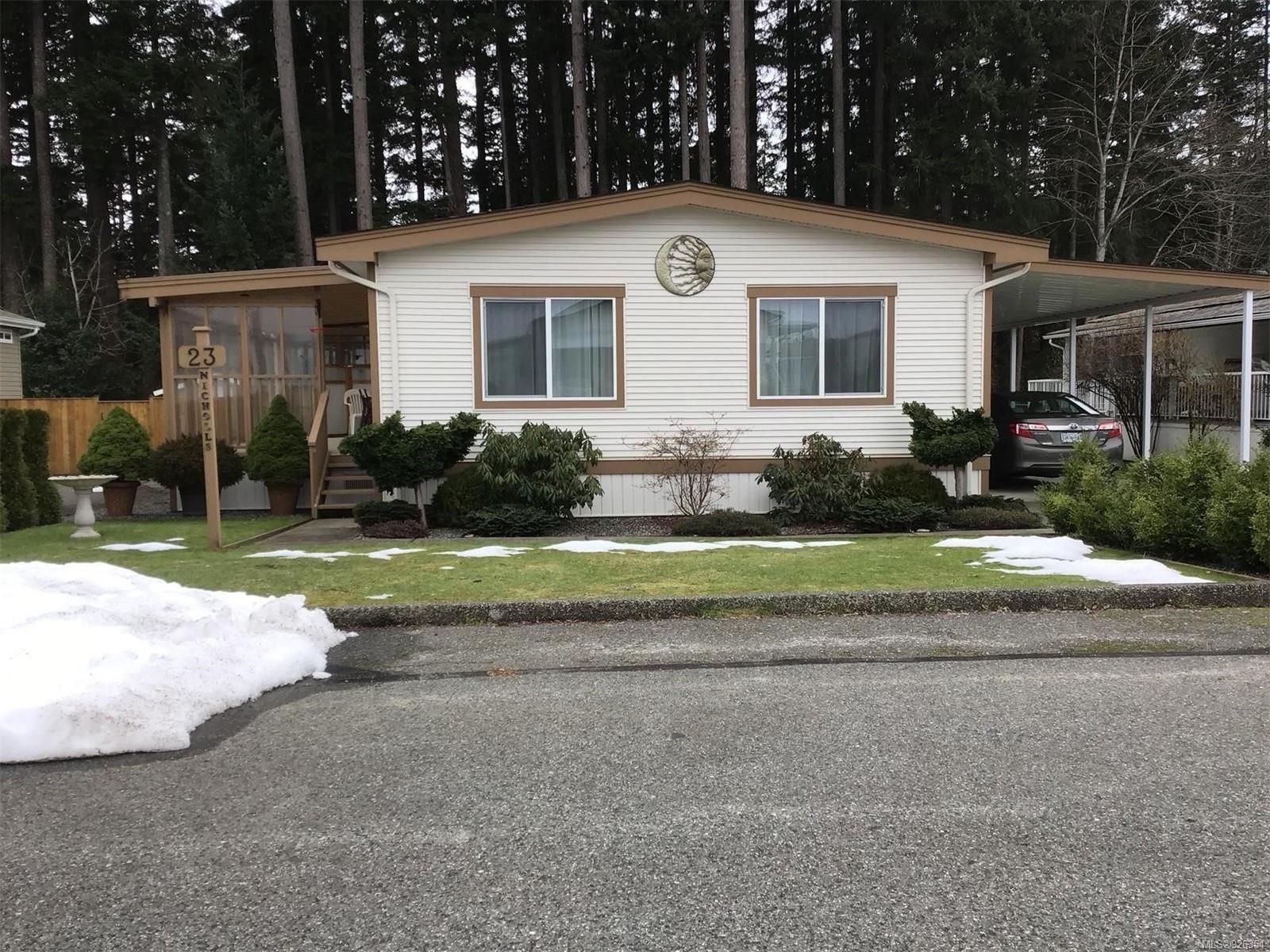 Main Photo: 23 2301 Arbot Rd in Nanaimo: Na South Jingle Pot Manufactured Home for sale : MLS®# 926354