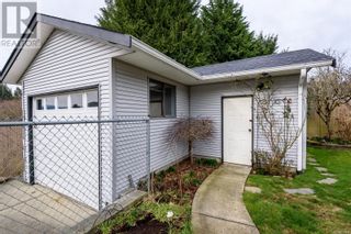 Photo 3: 1882 Valley View Dr in Courtenay: House for sale : MLS®# 953391