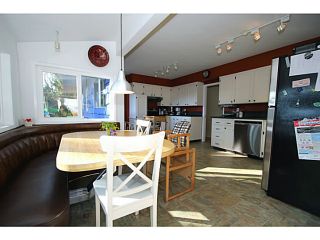 Photo 4: 328 54TH Street in Tsawwassen: Pebble Hill House for sale in "PEBBLE HILL" : MLS®# V1052472