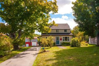 Photo 3: 263 Knox Road in Baker Settlement: 405-Lunenburg County Residential for sale (South Shore)  : MLS®# 202223513