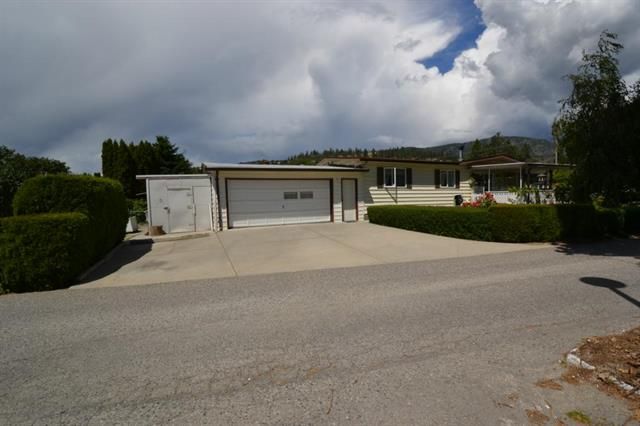 Main Photo: 27 2001 97 S Highway in West Kelowna: Lakeview Heights House for sale : MLS®# 10066865