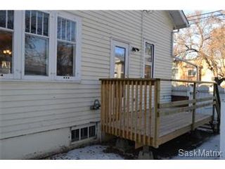 Photo 2: 211 Clarence Avenue South in Saskatoon: Varsity View Single Family Dwelling for sale (Saskatoon Area 02)  : MLS®# 419269